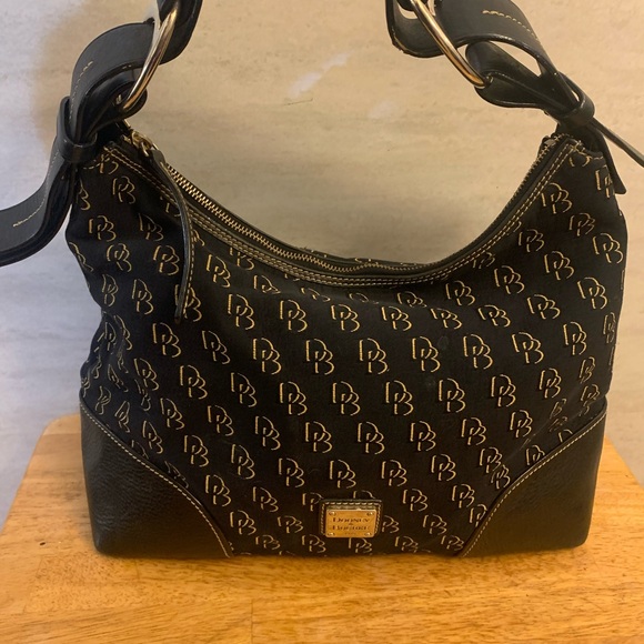 Dooney & Bourke Signature Nikki Navy and Gold Patent Canvas Shoulder Bag - Picture 1 of 16